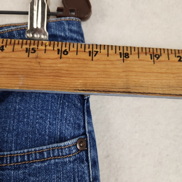 Kim Rogers Petite Women's Size 12P Blue Denim Straight Leg Jeans - Picture 4 of 7